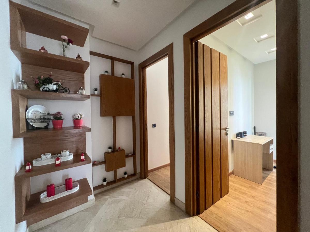 Luxury Apart 2 Ch -Casa Finance City Casablanca Extérieur photo