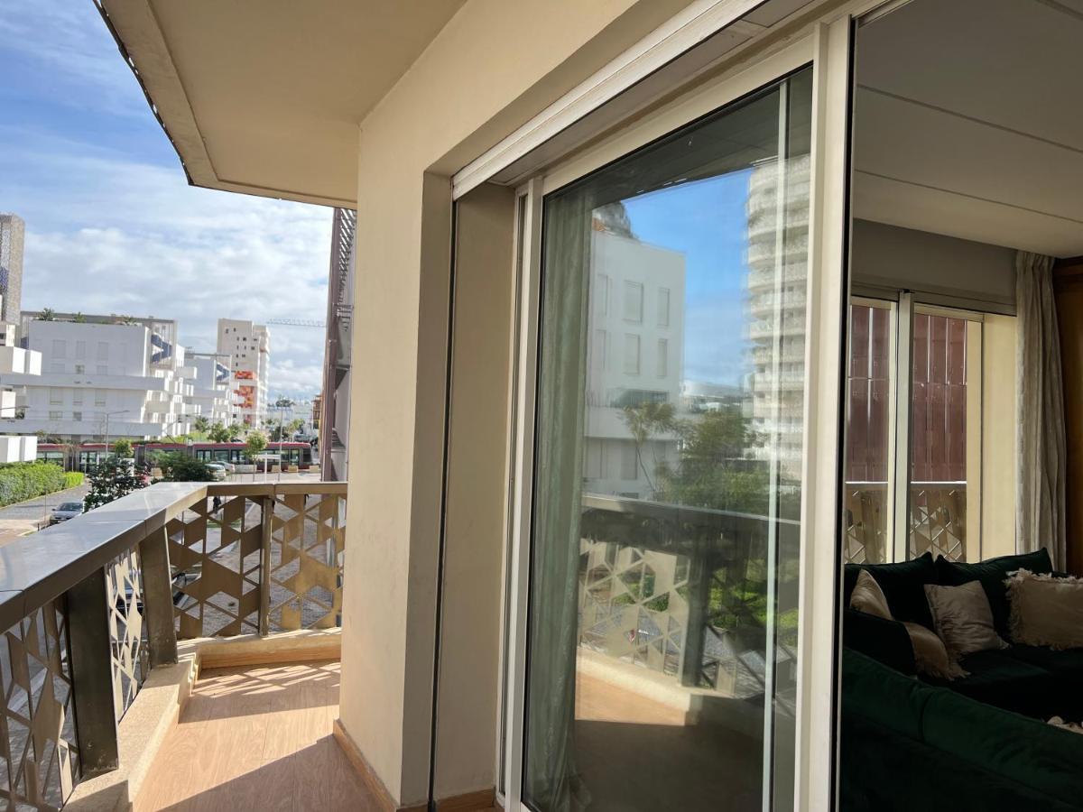 Luxury Apart 2 Ch -Casa Finance City Casablanca Extérieur photo